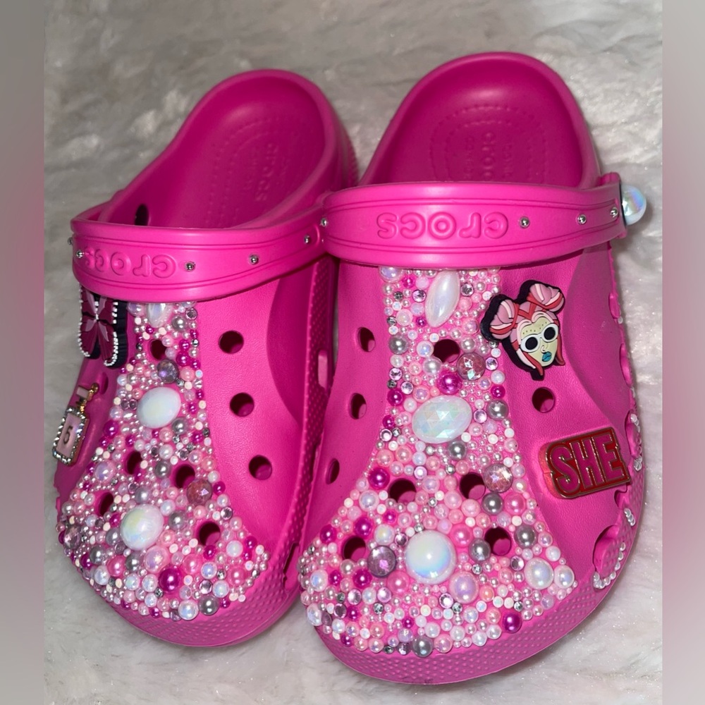 Pink Kid Crocs - Picture 2 of 3